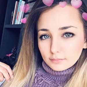 Meet your Posher, Vanessa